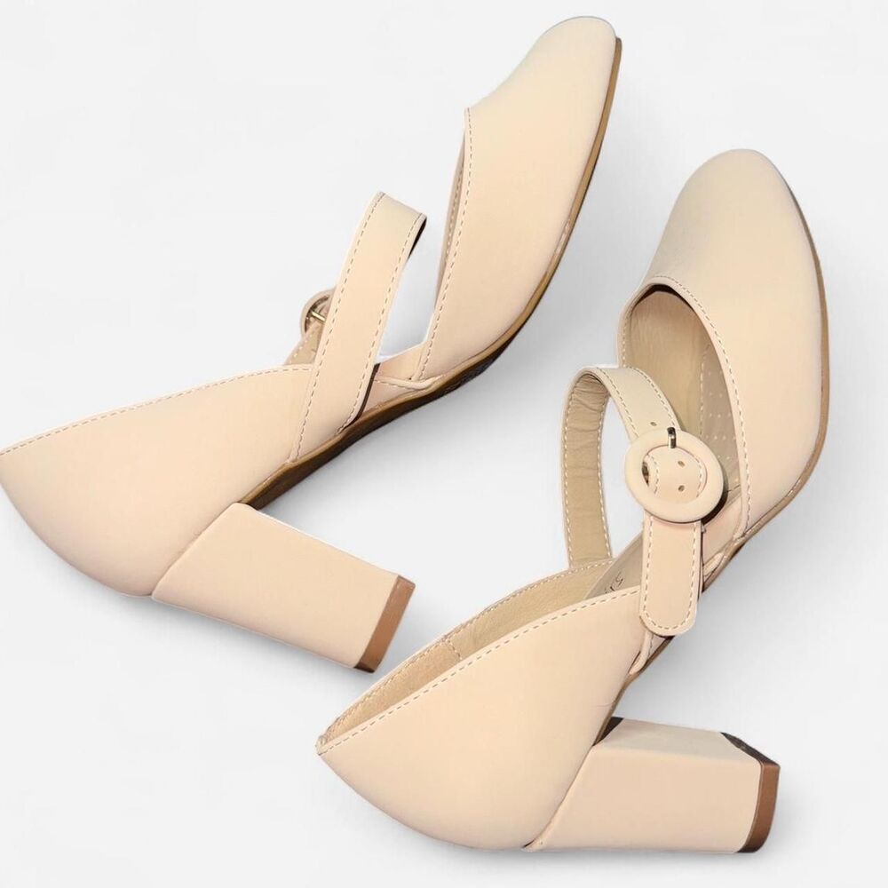 Nude Mary Jane Pumps with Round Toe and Block Heels Size 6.5 - NWT - Picture 6 of 10